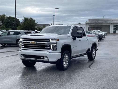 2022 Chevrolet Silverado 2500 High Country