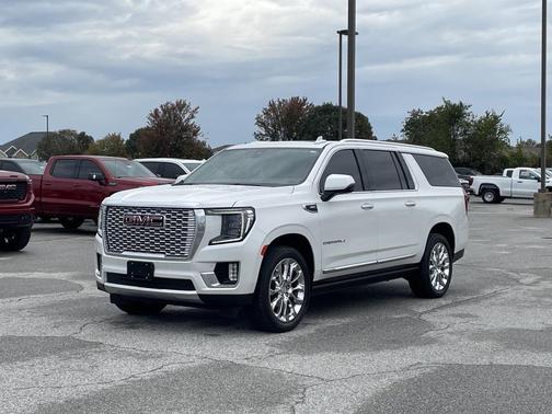 2022 GMC Yukon XL Denali
