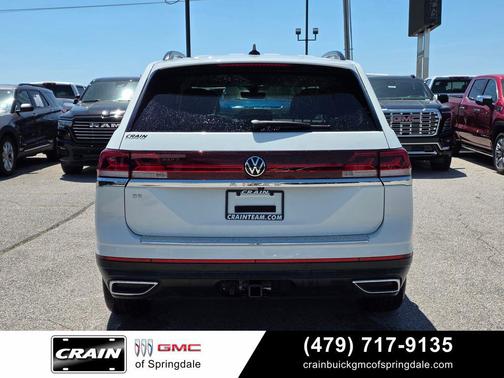 Pure White 2024 Volkswagen Atlas 2.0T SE w/Technology