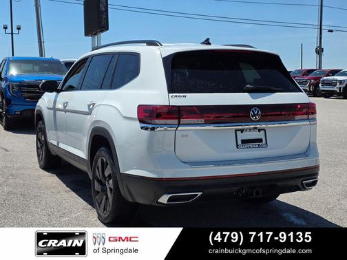 Pure White 2024 Volkswagen Atlas 2.0T SE w/Technology