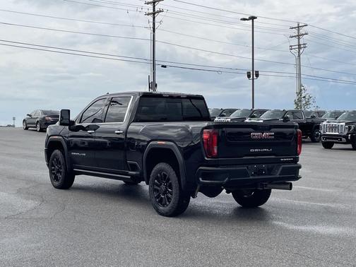 2023 GMC Sierra 2500 Denali