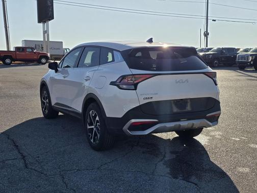 2024 Kia Sportage EX