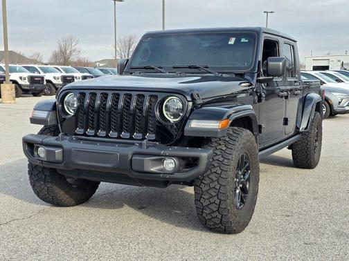 2023 Jeep Gladiator Sport