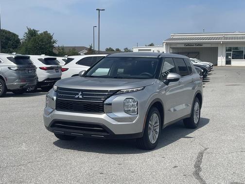 2024 Mitsubishi Outlander ES 2.5 2WD