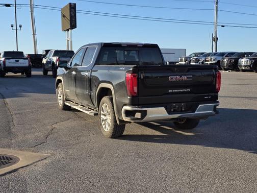 2020 GMC Sierra 1500 SLT