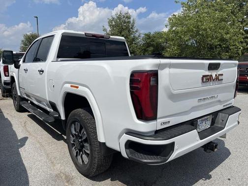 2024 GMC Sierra 2500 Denali