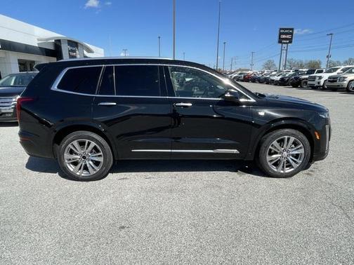 2023 Cadillac XT6 Premium Luxury AWD