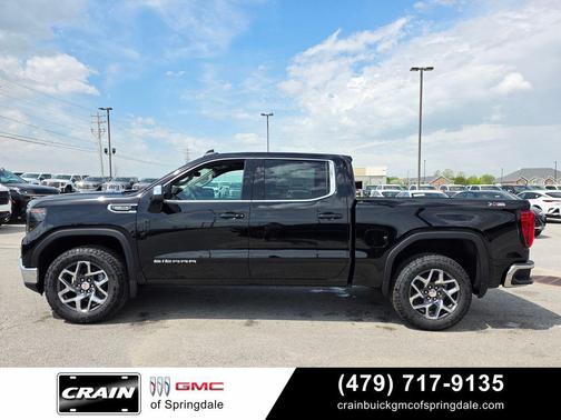 Onyx Black 2026 GMC Sierra 1500 SLE