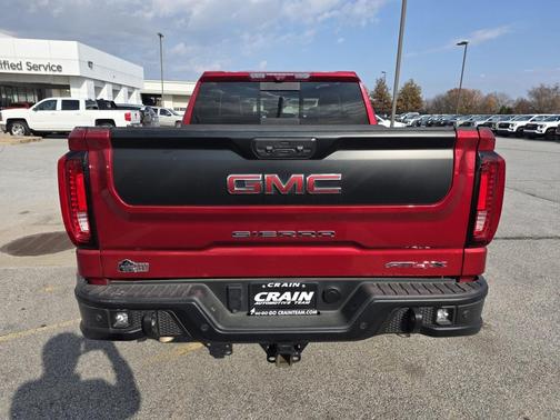 2024 GMC Sierra 1500 AT4X