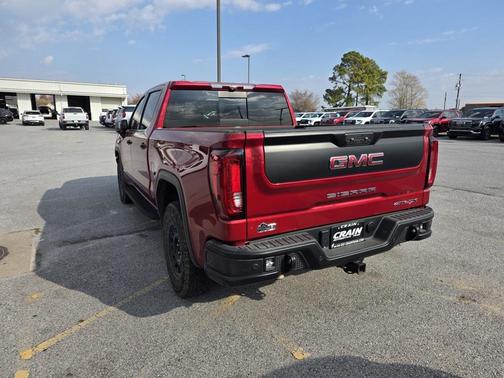 2024 GMC Sierra 1500 AT4X