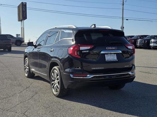 2024 GMC Terrain Denali