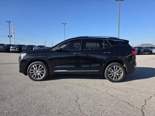 2024 GMC Terrain Denali