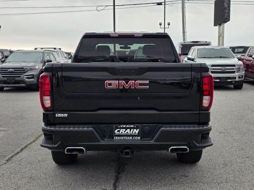Onyx Black 2022 GMC Sierra 1500 Elevation