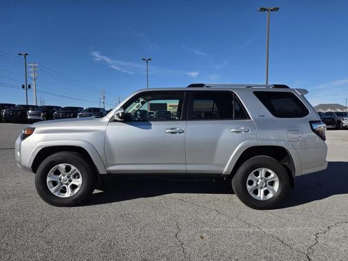 2023 Toyota 4Runner SR5