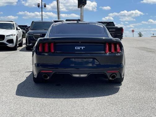 2017 Ford Mustang GT Premium