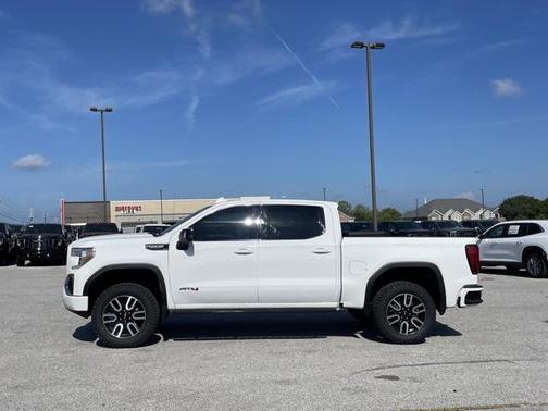 2022 GMC Sierra 1500 AT4