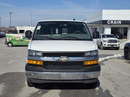 2024 Chevrolet Express 2500 RWD 2500 Regular Wheelbase WT