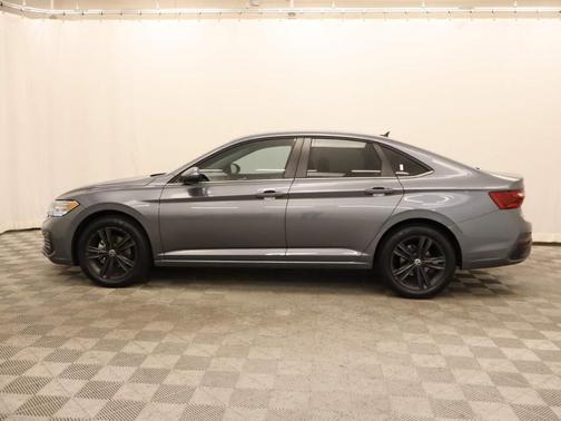 2022 Volkswagen Jetta 1.5T SE