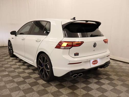 2024 Volkswagen Golf R 2.0T