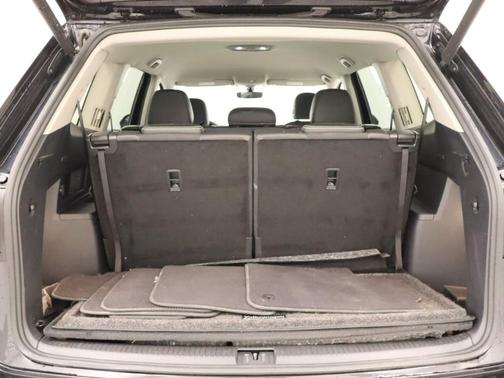 2023 Volkswagen Atlas 2.0T SE