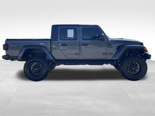 2022 Jeep Gladiator Willys 4x4