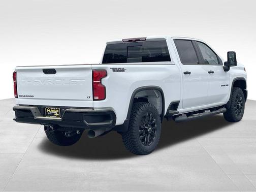 Summit White 2026 Chevrolet Silverado 2500 LT