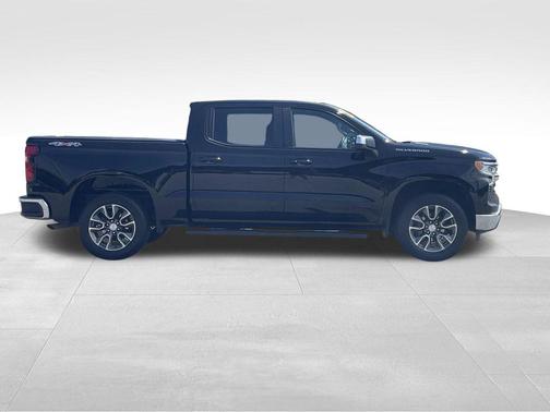 Black 2025 Chevrolet Silverado 1500 LT