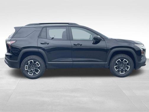 Mosaic Black Metallic 2026 Chevrolet Equinox FWD ACTIV