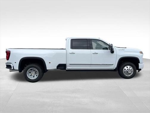 2025 Chevrolet Silverado 3500 High Country