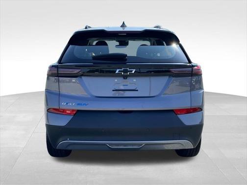2023 Chevrolet Bolt EUV FWD LT