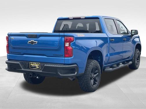 2022 Chevrolet Silverado 1500 Custom Trail Boss