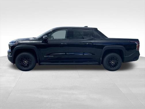 2025 Chevrolet Silverado EV LT