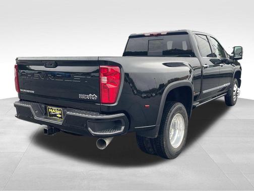 2026 Chevrolet Silverado 3500 High Country