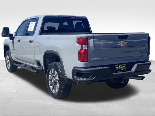 2024 Chevrolet Silverado 2500 Custom