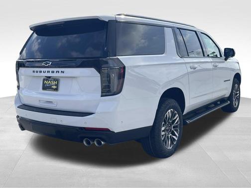 2026 Chevrolet Suburban Z71, 4WD