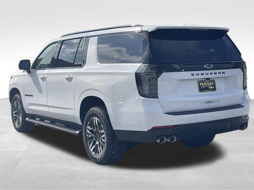 2026 Chevrolet Suburban Z71, 4WD