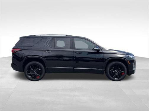 2024 Chevrolet Traverse Premier