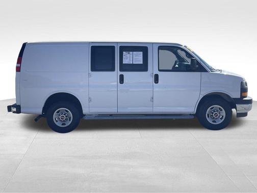 2020 GMC Savana 2500 Work Van