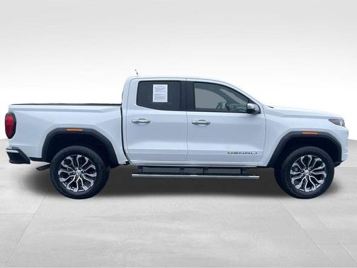 2024 GMC Canyon Denali