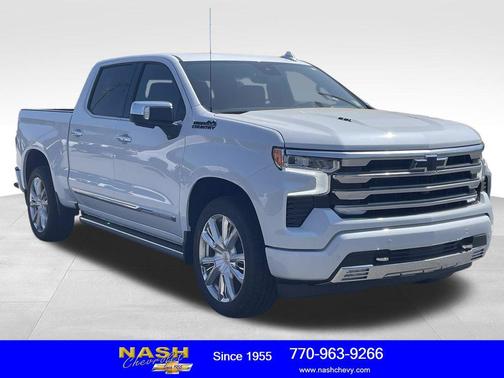 Polar White Tricoat 2026 Chevrolet Silverado 1500 High Country