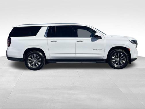 2021 Chevrolet Suburban LT