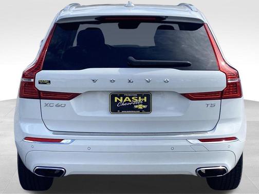 2021 Volvo XC60 T5 Inscription