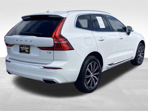2021 Volvo XC60 T5 Inscription