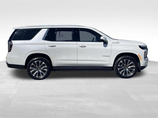 2025 Chevrolet Tahoe 4WD High Country