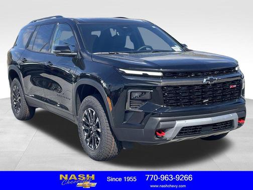 Mosaic Black Metallic 2026 Chevrolet Traverse AWD Z71