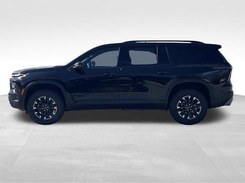 Mosaic Black Metallic 2026 Chevrolet Traverse AWD Z71