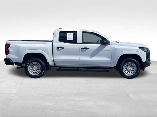 2023 Chevrolet Colorado WT