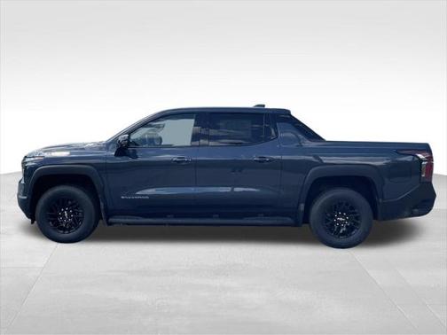 2025 Chevrolet Silverado EV LT