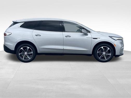 2022 Buick Enclave FWD Essence