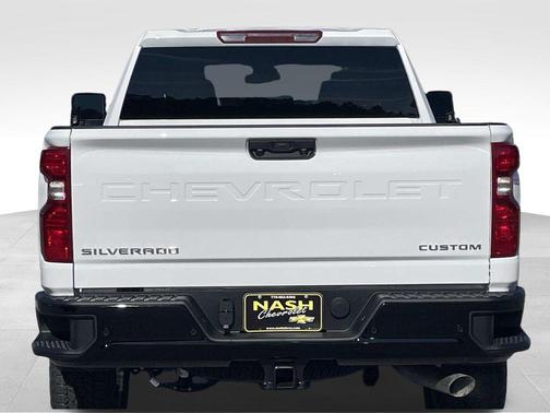2026 Chevrolet Silverado 2500 Custom